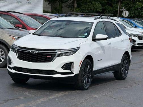 Summit White 2023 Chevrolet Equinox RS