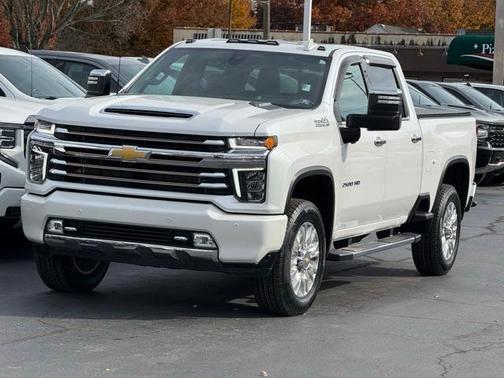 2022 Chevrolet Silverado 2500 High Country