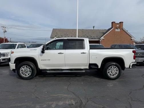 2022 Chevrolet Silverado 2500 High Country