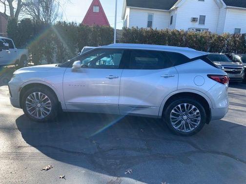 Silver Ice Metallic 2020 Chevrolet Blazer Premier