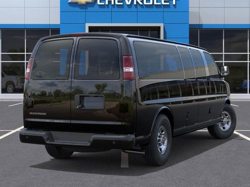 2025 Chevrolet Express 3500 Work Van