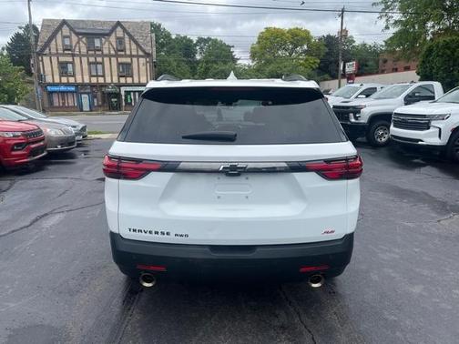 2022 Chevrolet Traverse RS