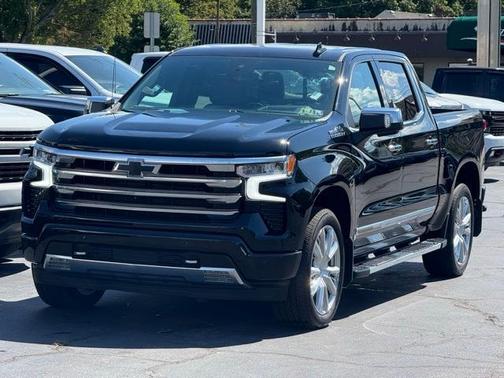 2022 Chevrolet Silverado 1500 High Country