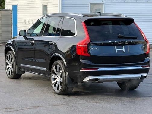 2021 Volvo XC90 T6 Inscription 7 Passenger