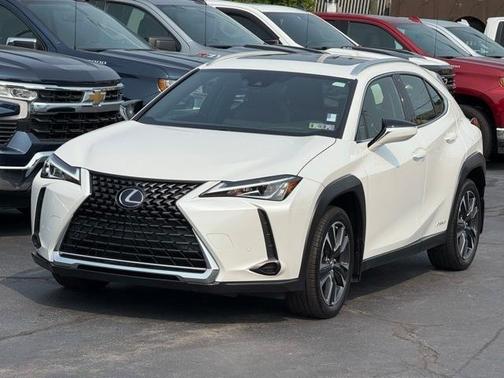 2021 Lexus UX 250h Base
