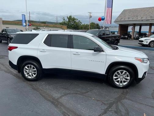 2021 Chevrolet Traverse LS