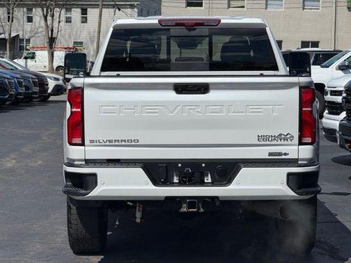 2025 Chevrolet Silverado 2500 High Country