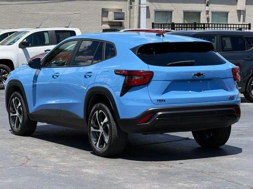 Fountain Blue 2024 Chevrolet Trax 1RS