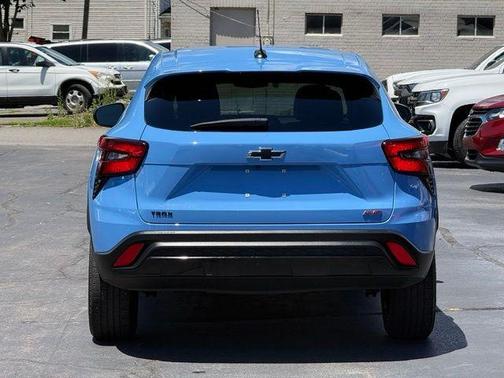 Fountain Blue 2024 Chevrolet Trax 1RS