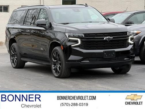 2024 Chevrolet Suburban RST