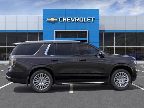 Dark Ash Metallic 2026 Chevrolet Tahoe LT