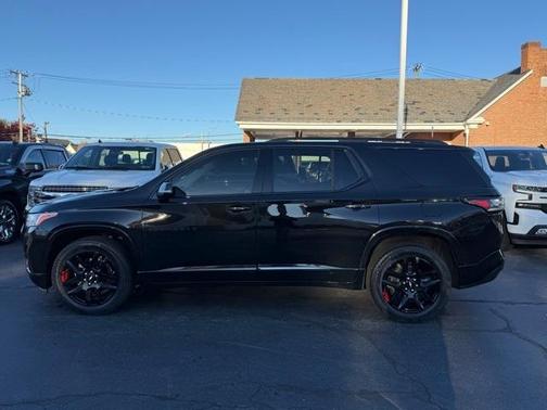 2021 Chevrolet Traverse Premier