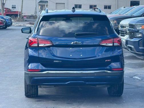 2022 Chevrolet Equinox RS