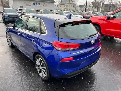 2019 Hyundai Elantra GT Base