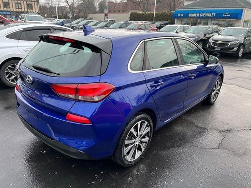 2019 Hyundai Elantra GT Base