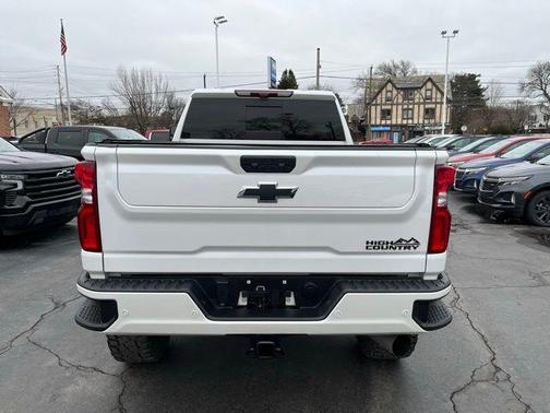 2022 Chevrolet Silverado 2500 High Country