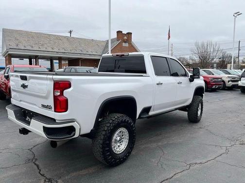 2022 Chevrolet Silverado 2500 High Country