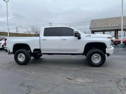 2022 Chevrolet Silverado 2500 High Country