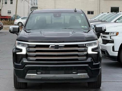 2022 Chevrolet Silverado 1500 High Country