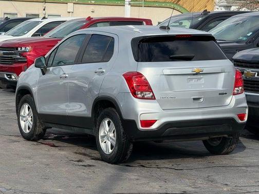 2022 Chevrolet Trax LS