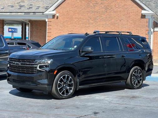 2022 Chevrolet Suburban RST