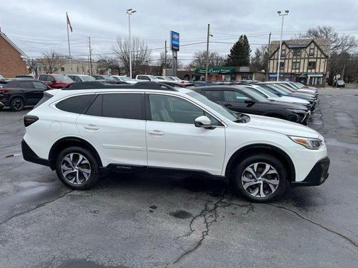 2022 Subaru Outback Limited