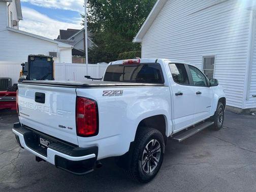 Summit White 2022 Chevrolet Colorado Z71