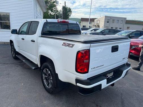 Summit White 2022 Chevrolet Colorado Z71