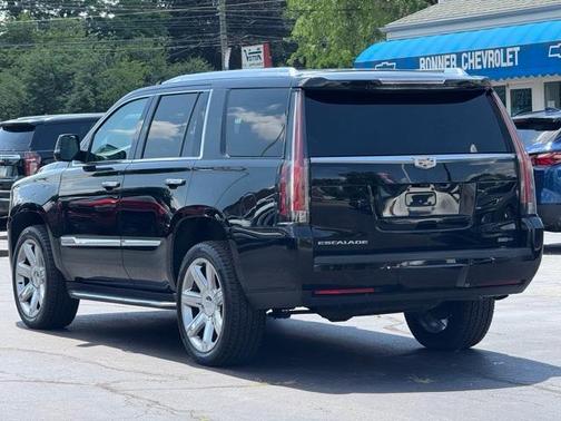 2018 Cadillac Escalade Premium Luxury