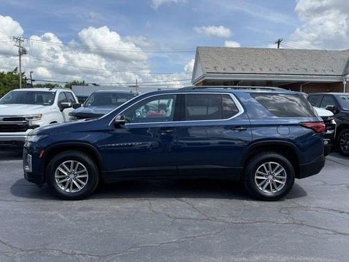 2023 Chevrolet Traverse LT Leather