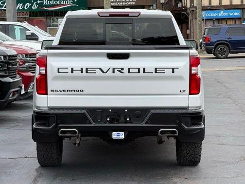 Iridescent Pearl Tricoat 2022 Chevrolet Silverado 1500 LT Trail Boss