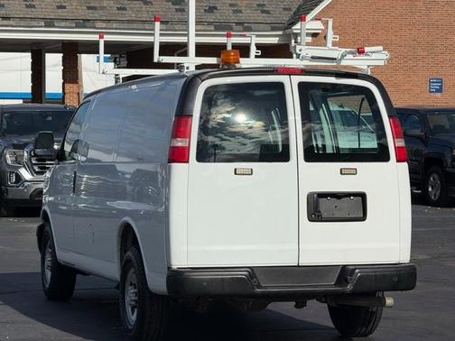 2018 Chevrolet Express 2500 Work Van