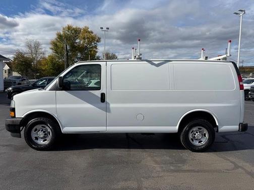 2018 Chevrolet Express 2500 Work Van