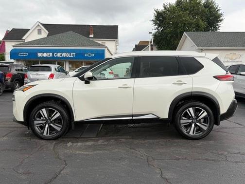 2021 Nissan Rogue SL