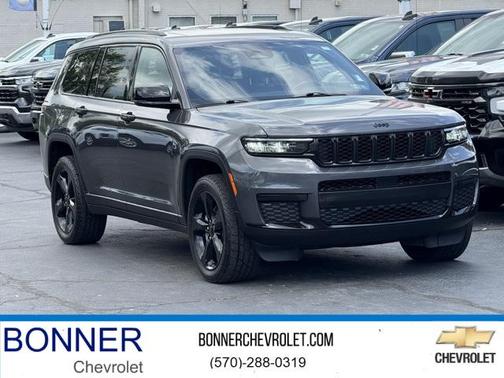 2022 Jeep Grand Cherokee L Laredo