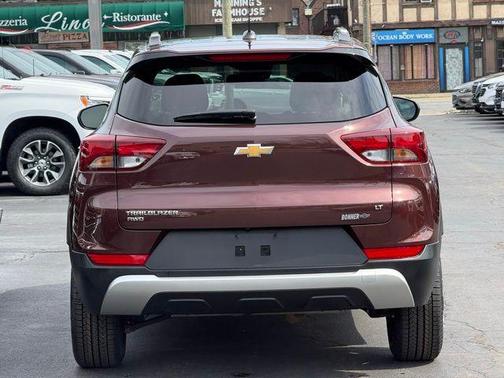 Mahogany Red Metallic 2023 Chevrolet Trailblazer LT
