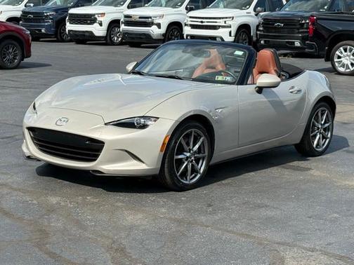 2022 Mazda MX-5 Miata Grand Touring