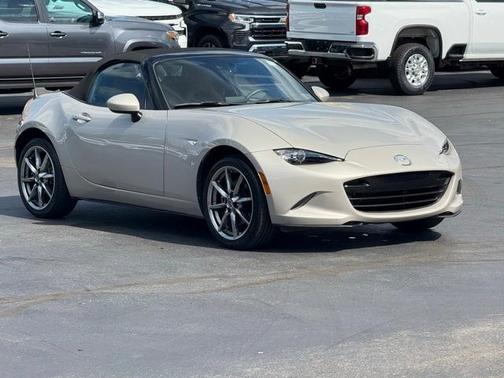 2022 Mazda MX-5 Miata Grand Touring