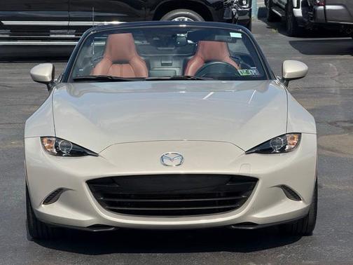 2022 Mazda MX-5 Miata Grand Touring