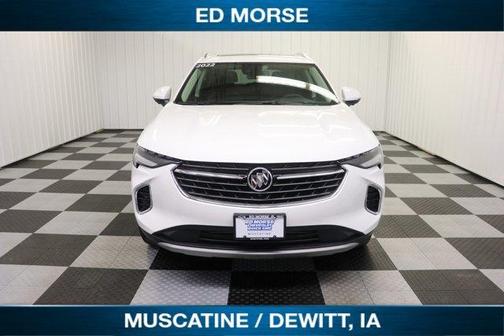 Photo 3 of 30 of 2022 Buick Envision Essence
