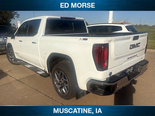 2022 GMC Sierra 1500 SLT