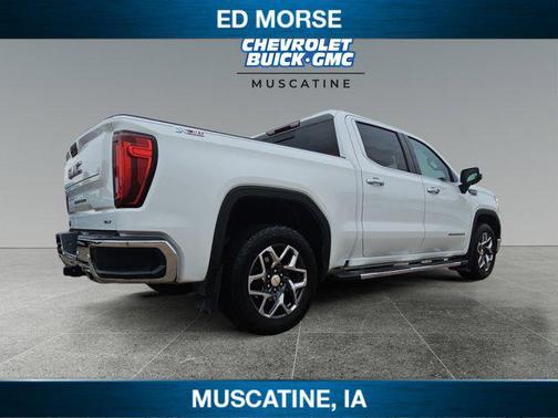 2022 GMC Sierra 1500 SLT