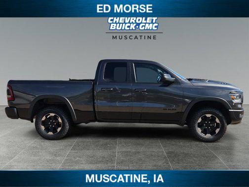 Granite Crystal Metallic Clearcoat 2019 RAM 1500 Rebel