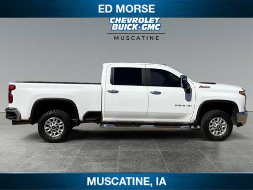 Summit White 2022 Chevrolet Silverado 2500 WT