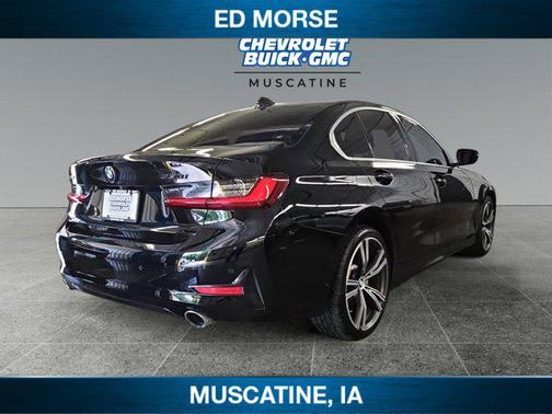 2022 BMW 330 xDrive