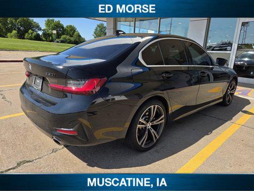 2022 BMW 330 xDrive