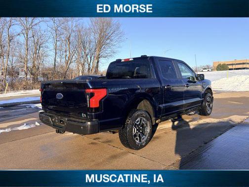 2022 Ford F-150 Lightning Pro