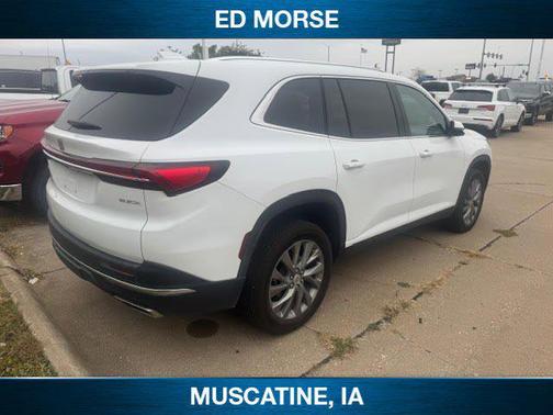 2025 Buick Enclave Preferred FWD