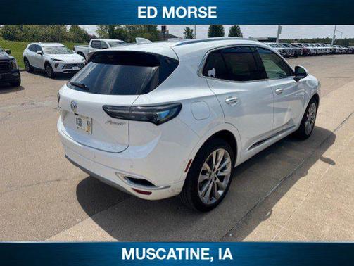 Olympic White 2022 Buick Envision AWD Avenir
