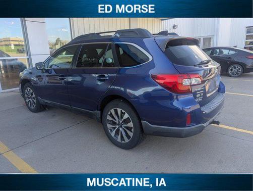 Lapis Blue Pearl 2016 Subaru Outback 3.6R Limited